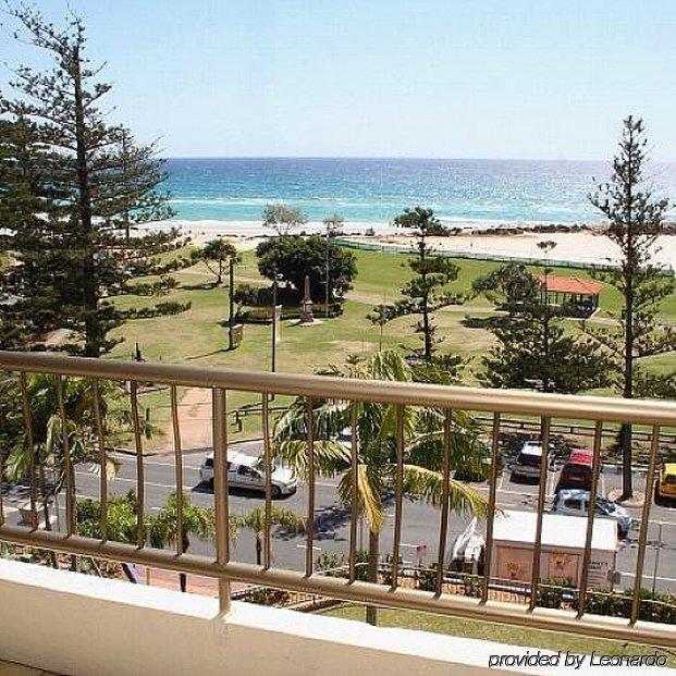 Beach House Seaside Resort Голд-Кост Экстерьер фото